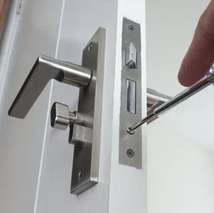 Father Son Locksmith Store Orange, CA 714-983-9058 - lock-opening